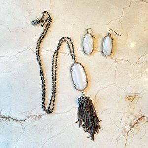 Kendra Scott Mother of pearl necklace and earring set